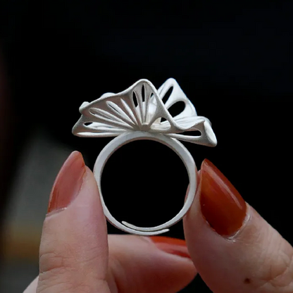 Spellflower Silver & Pearl Ring