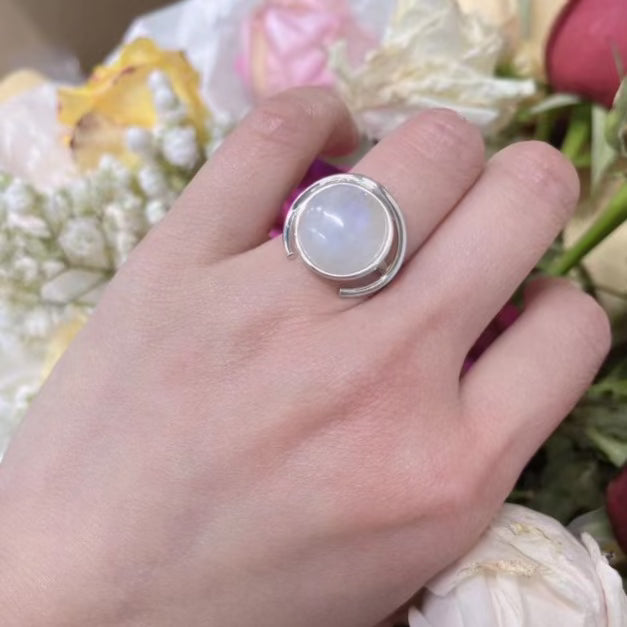 Eclipse Moonstone Silver Ring - ORMIRO