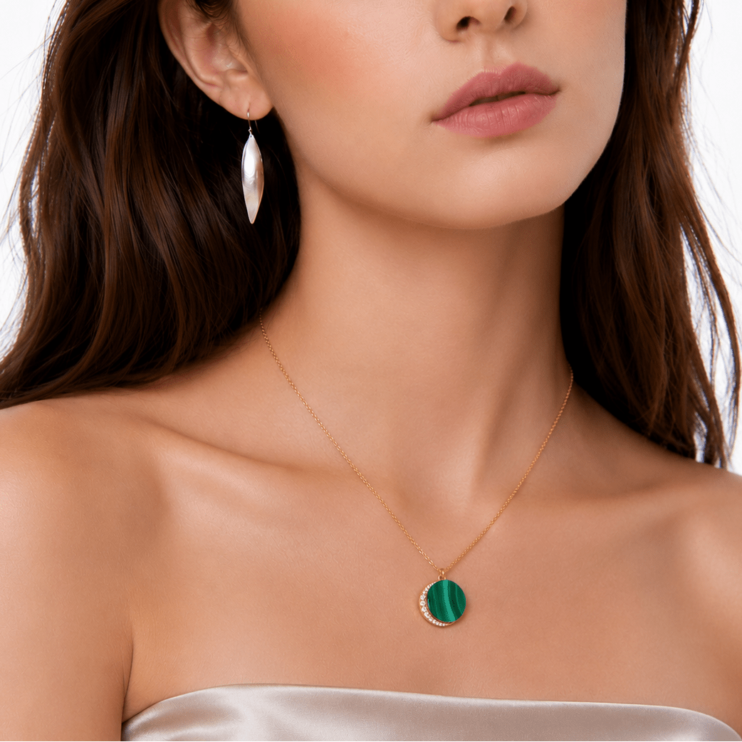 Emerald Planet Malachite Necklace - ORMIRO
