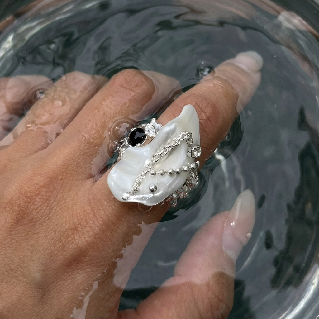 Circe Mother of Pearl Ring