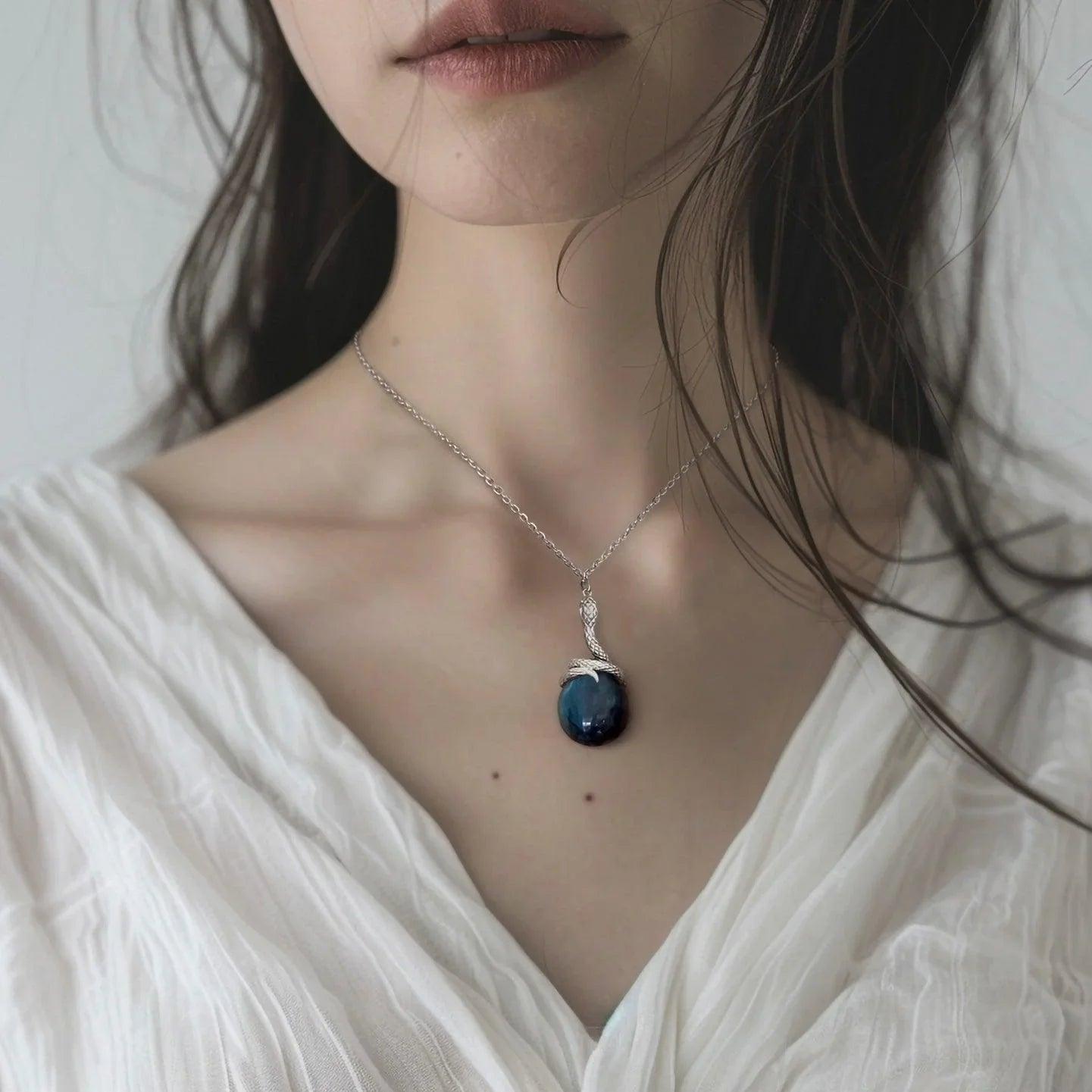 Kundalini Snake Labradorite Vermeil Necklace - ORMIRO