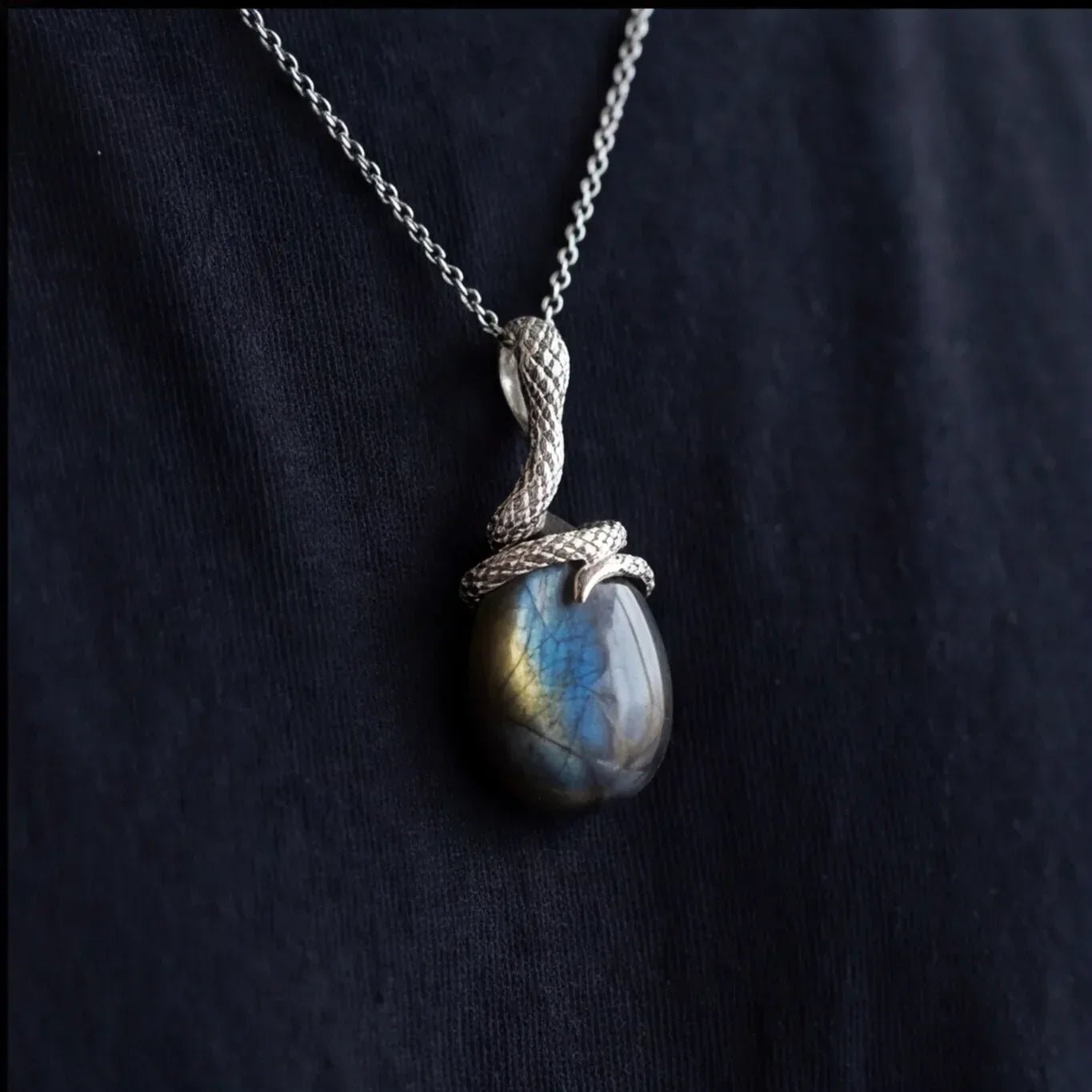 Kundalini Snake Labradorite Vermeil Necklace - ORMIRO