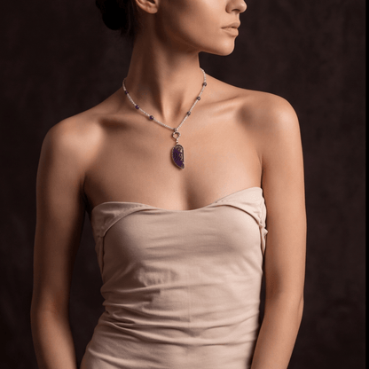 Lilith Amethyst Wing Necklace - ORMIRO