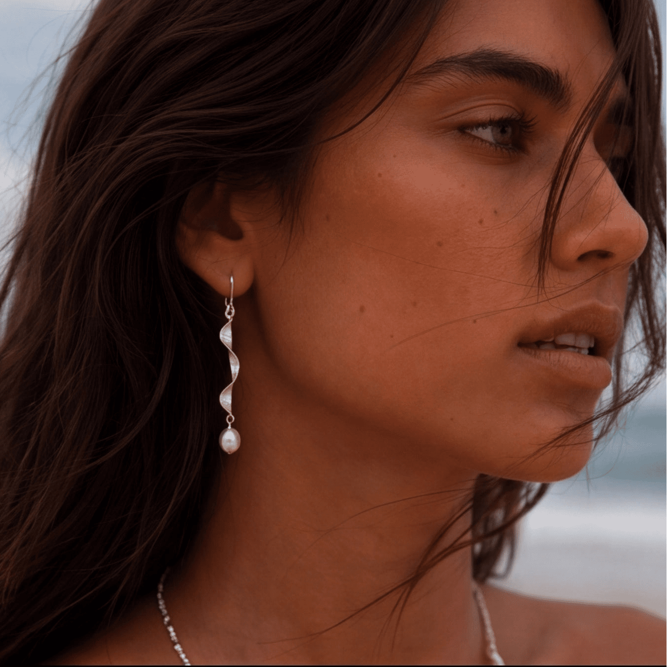 Moontide Sterling Silver Necklace & Earrings Jewelry Set - ORMIRO