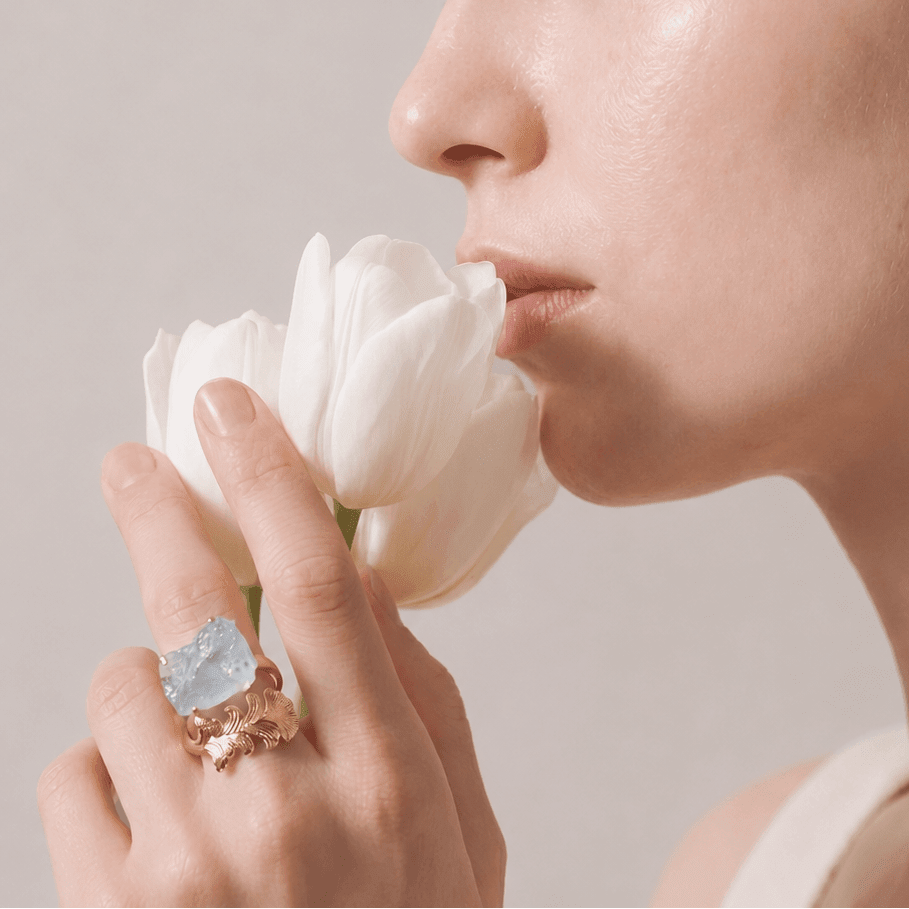 Nymph Aquamarine Gold Leaf Ring - ORMIRO