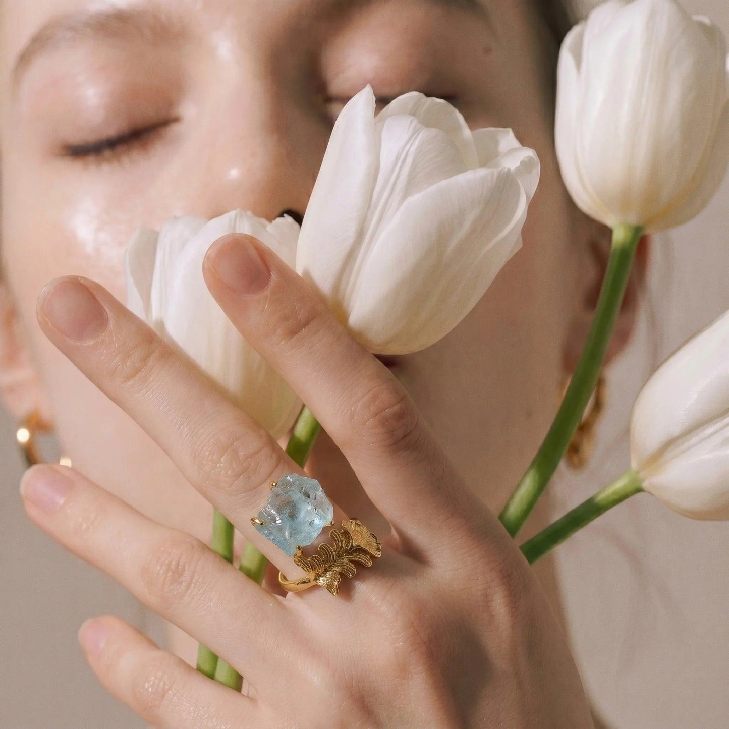 Nymph Aquamarine Gold Leaf Ring - ORMIRO