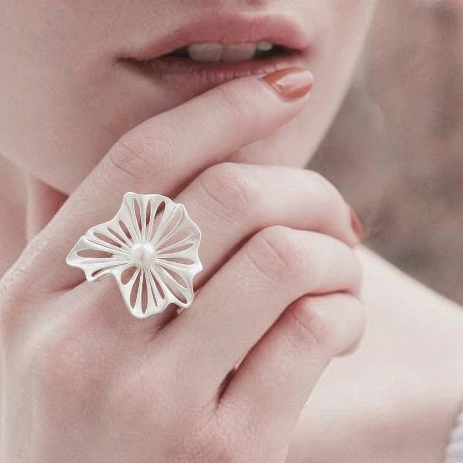 Spellflower Silver & Pearl Ring - ORMIRO