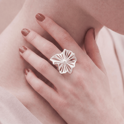 Spellflower Silver & Pearl Ring - ORMIRO